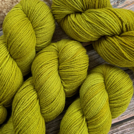 The Glen to Mabel on WGW 8ply/DK