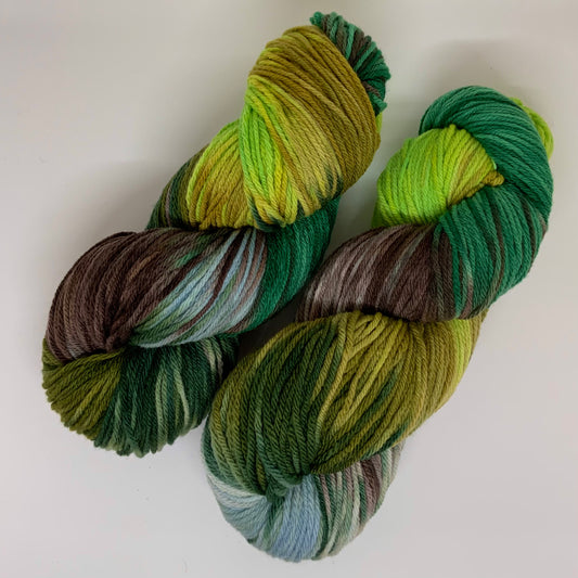 “Cascade” on WGW 8ply/DK