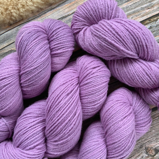 Patersonia on WGW 8ply/DK